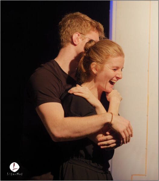 Lazar barbati care salveaza femei004